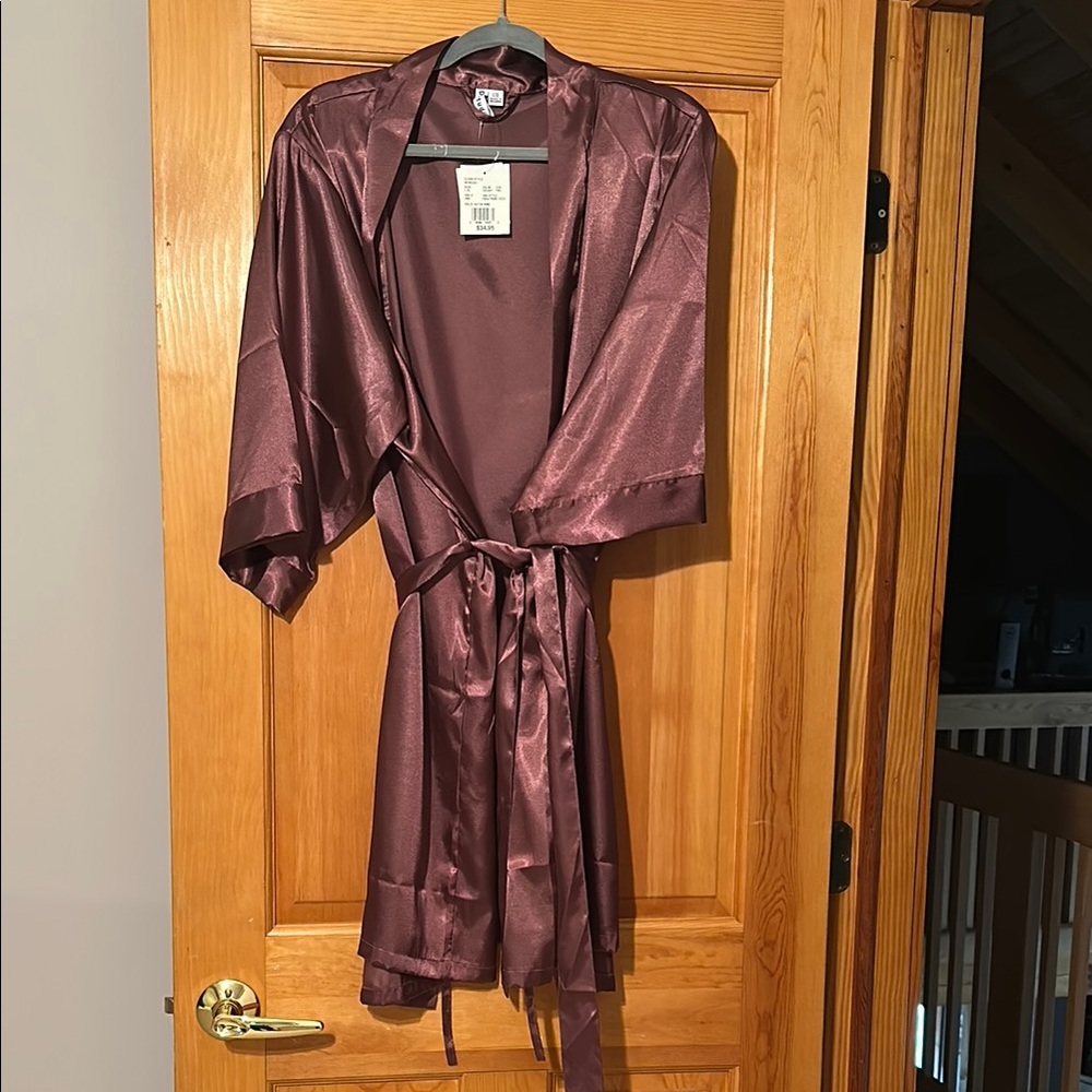 Solid Satin Robe in Chianti